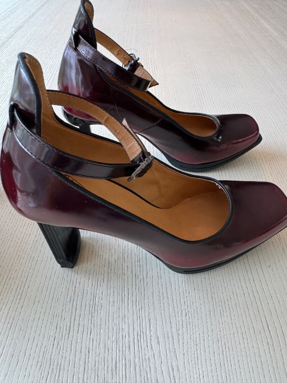 John Fluevog Shoes Heels - Picture 4 of 6